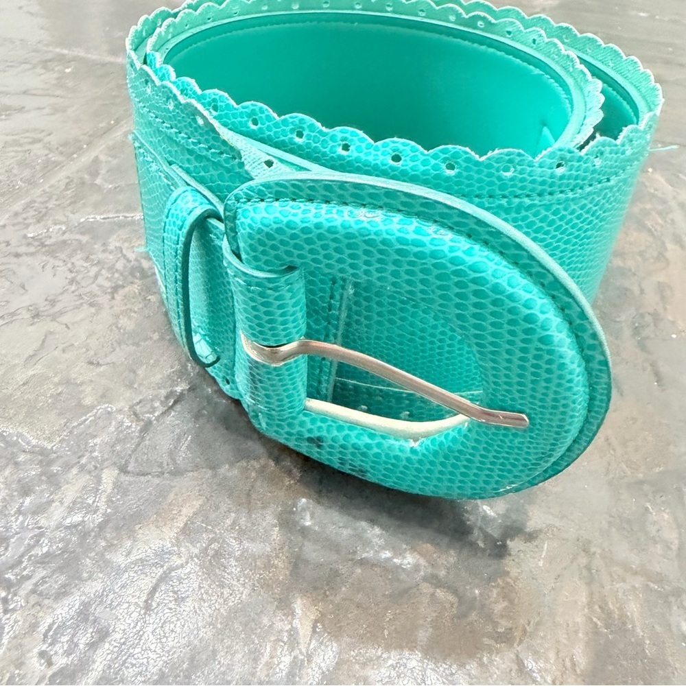 Turquoise Textured Wide Belt Scalloped Edge Statement Waist Belt